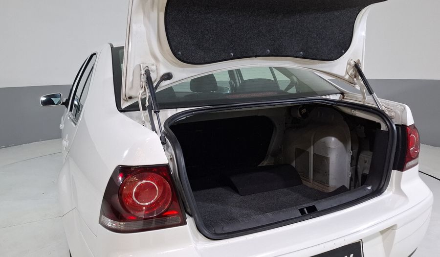 Volkswagen Jetta Clasico 2.0 CL TIPTRONIC Sedan 2013