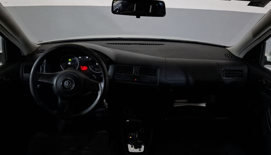 Volkswagen • Jetta Clasico