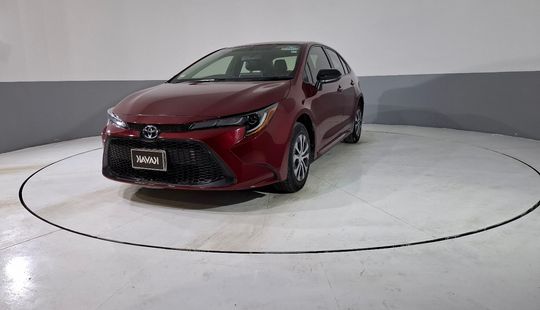 Toyota • Corolla