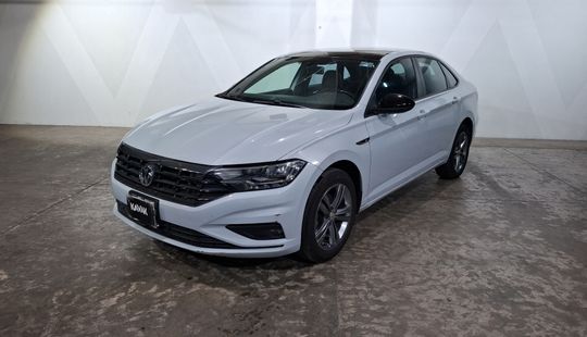 Volkswagen • Jetta