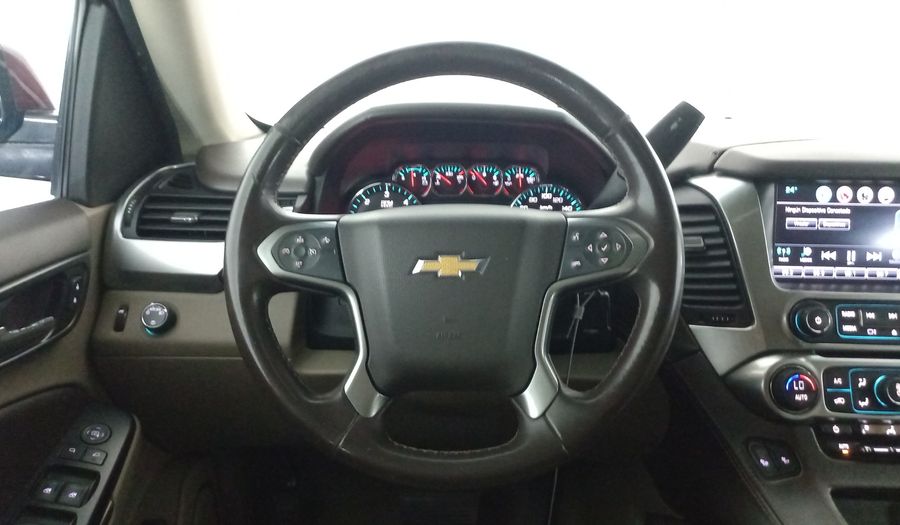 Chevrolet Suburban 5.3 C LT AT Suv 2016