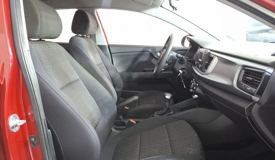 Kia Rio 1.6 L AUTO Sedan 2019