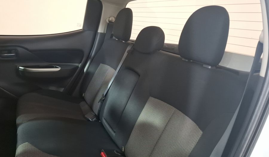 Mitsubishi L200 2.4 GLS DIESEL AUTO 4WD Pickup 2023
