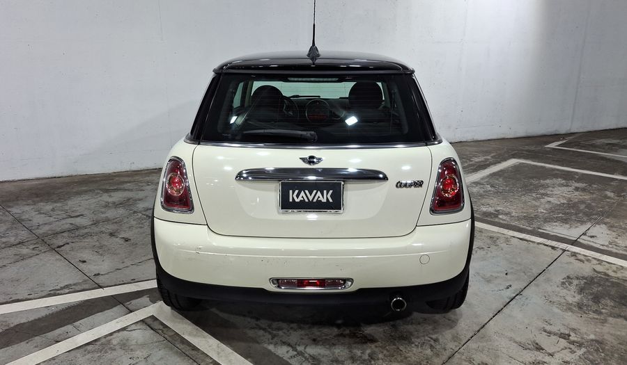 Mini Cooper 1.6 COOPER SALT AT Hatchback 2012