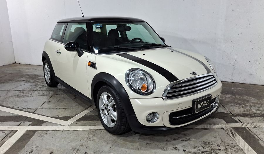 Mini Cooper 1.6 COOPER SALT AT Hatchback 2012