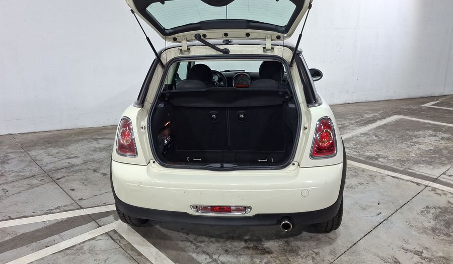 Mini Cooper 1.6 COOPER SALT AT Hatchback 2012