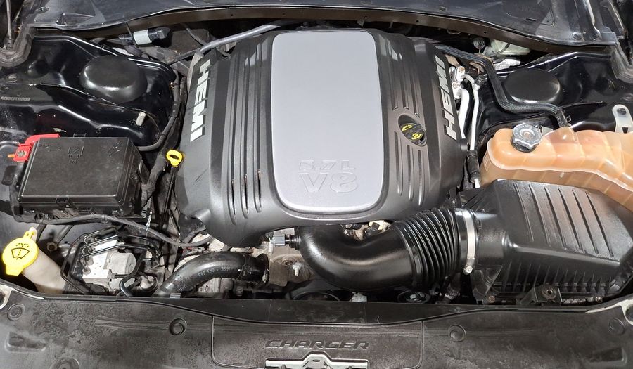 Dodge Charger 5.7 RT Sedan 2020