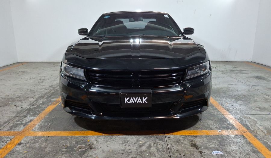 Dodge Charger 5.7 RT Sedan 2020