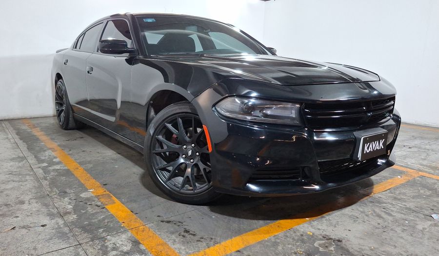 Dodge Charger 5.7 RT Sedan 2020