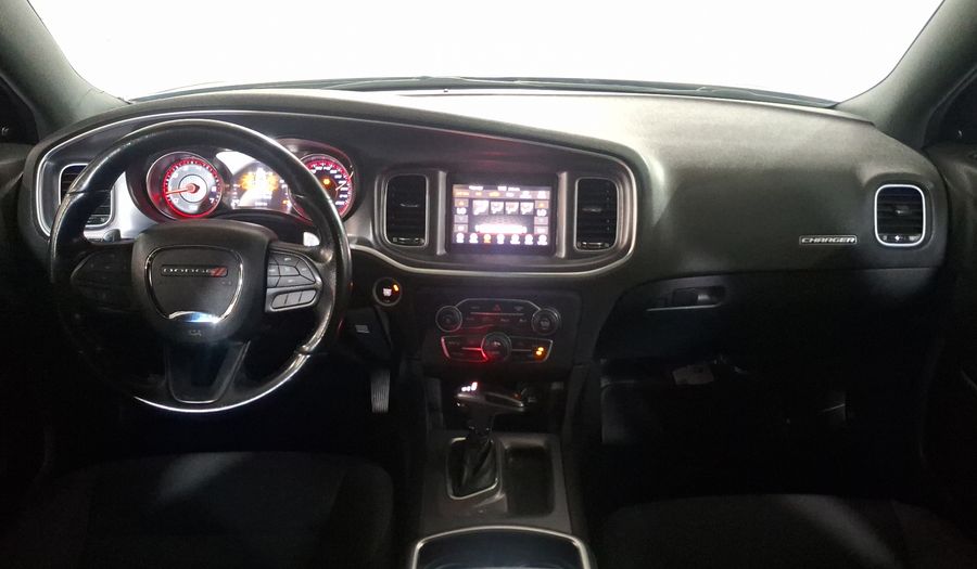 Dodge Charger 5.7 RT Sedan 2020