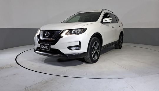 Nissan • X-Trail