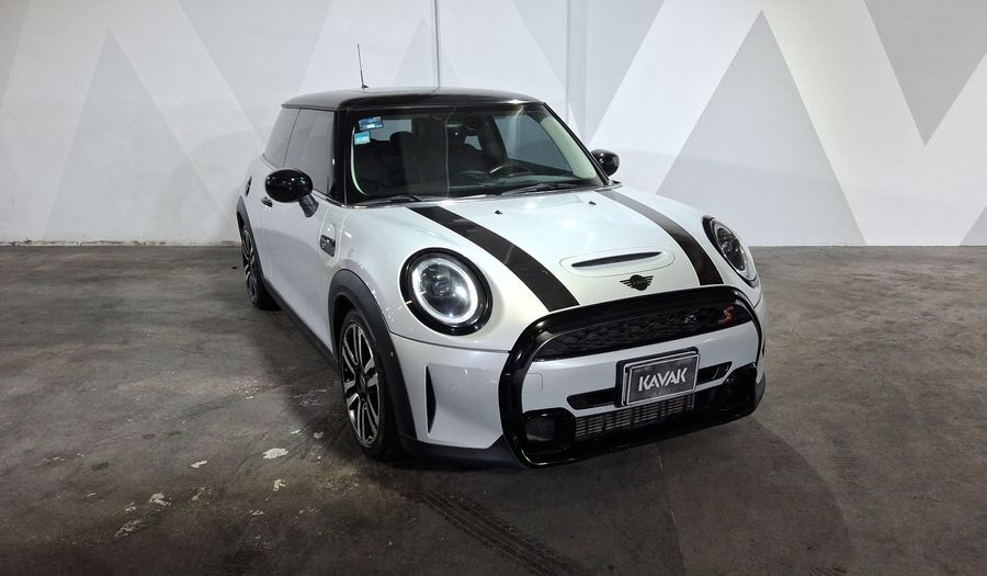 Mini Cooper S 2.0 COOPER CLASSIC DCT Hatchback 2023