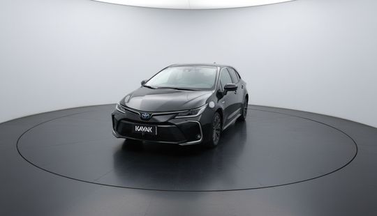 Toyota • Corolla