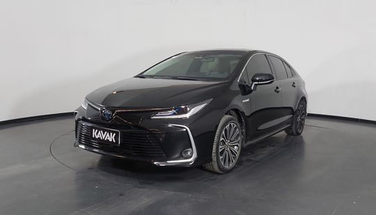 Toyota • Corolla