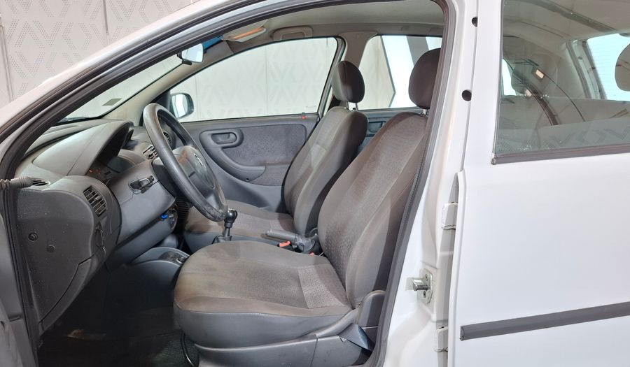 Chevrolet Corsa Classic II 1.8 GL AA+DIR Hatchback 2009