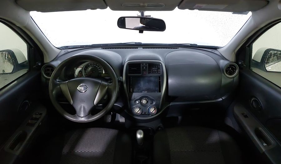 Nissan March 1.0 S Hatchback 2016
