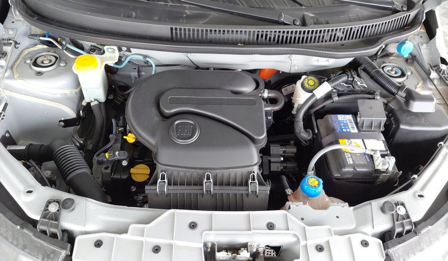 Fiat Mobi 1.0 TREKKING Hatchback 2025