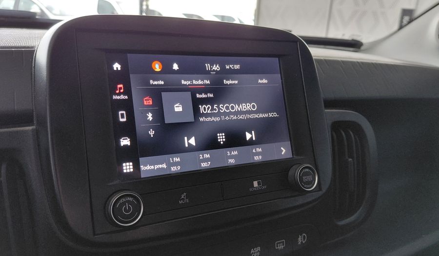 Fiat Mobi 1.0 TREKKING Hatchback 2025