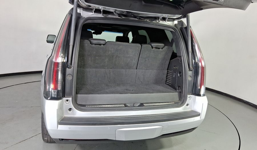Cadillac Escalade 6.2 SUV P PLATINUM AUTO 4WD Suv 2019