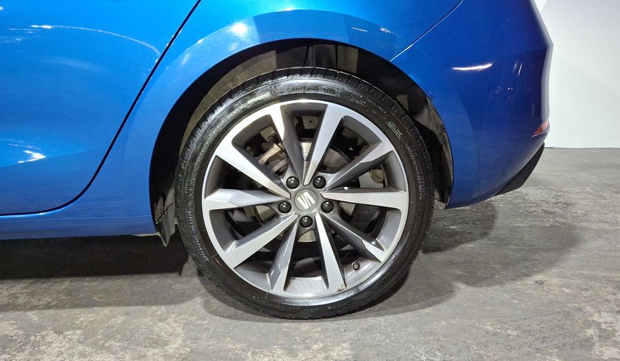 Seat Leon 1.4 FR AUTO Hatchback 2024