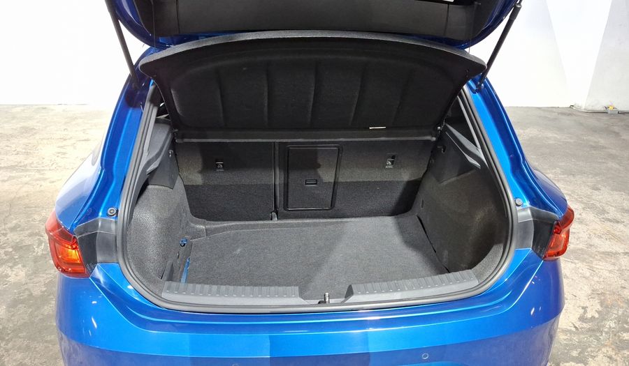 Seat Leon 1.4 FR AUTO Hatchback 2024