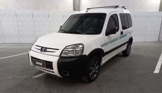 Peugeot • Partner