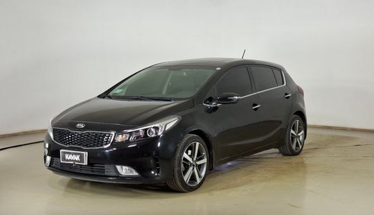 Kia • CERATO 5