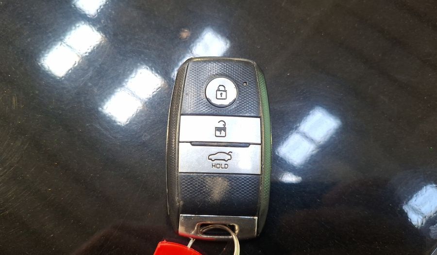 Kia Cerato 5 1.6 AUTO EX SPECIAL PACK FULL 5HB Hatchback 2017