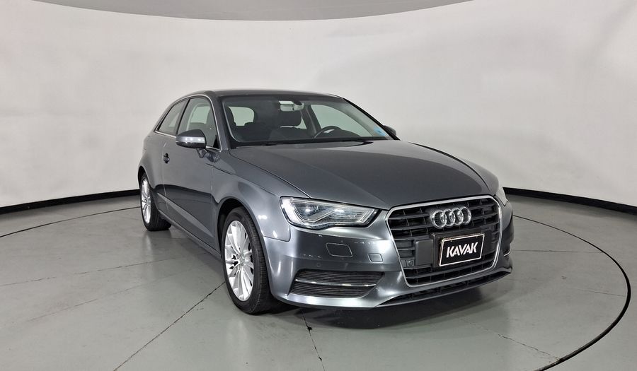 Audi A3 1.8 TFSI AMBIENTE S TRONIC Hatchback 2016