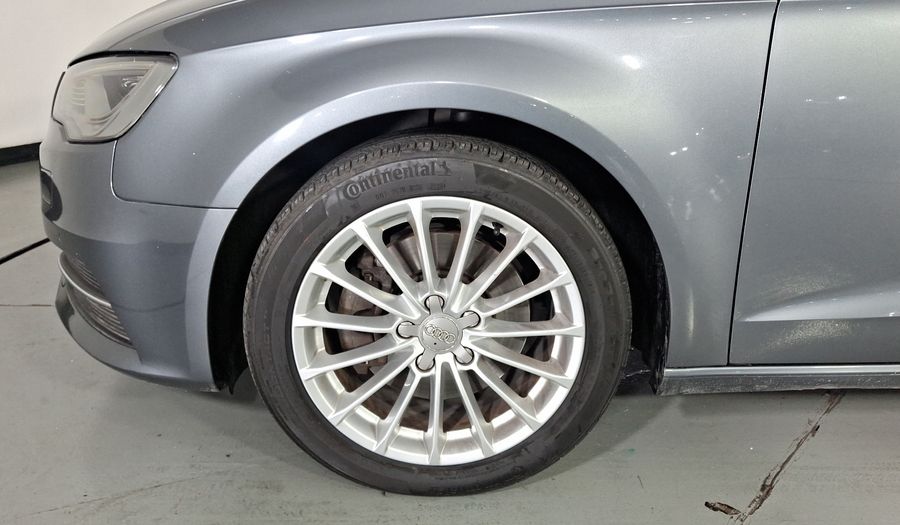 Audi A3 1.8 TFSI AMBIENTE S TRONIC Hatchback 2016