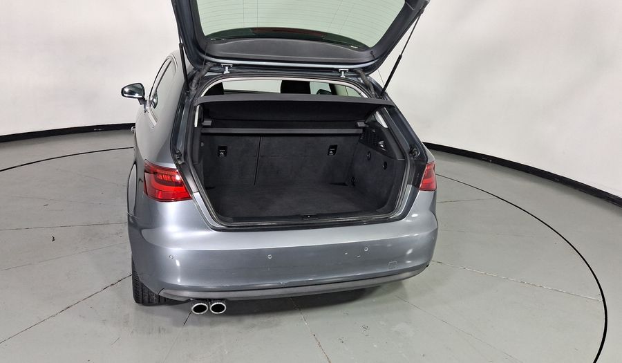 Audi A3 1.8 TFSI AMBIENTE S TRONIC Hatchback 2016