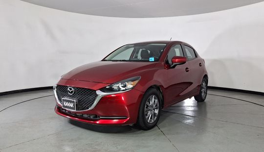 Mazda • Mazda 2