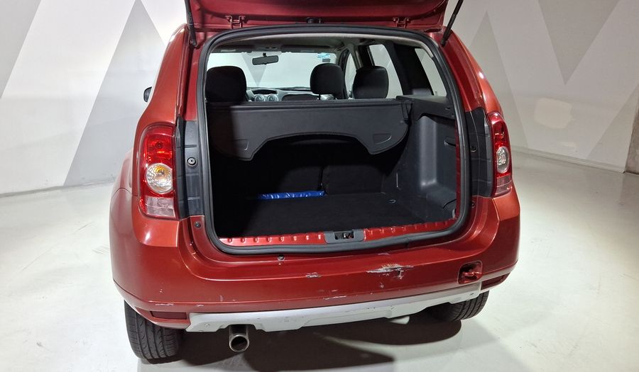Renault Duster 2.0 DYNAMIQUE MEDIA NAV MT Suv 2014