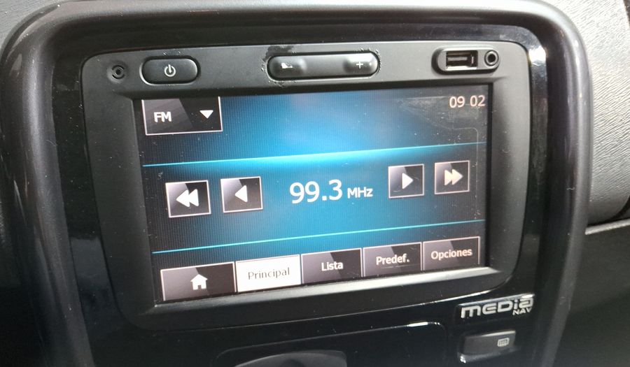 Renault Duster 2.0 DYNAMIQUE MEDIA NAV MT Suv 2014