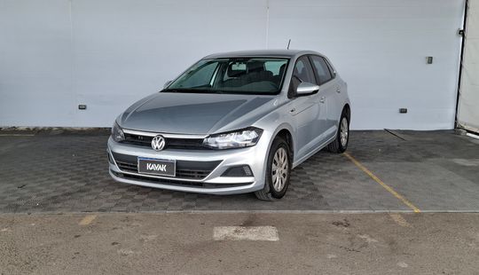 Volkswagen • Polo