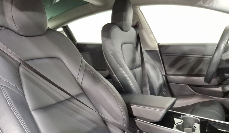 Tesla Model 3 LONG RANGE 4WD Sedan 2019