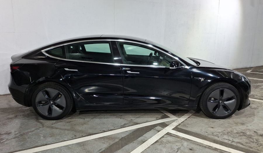 Tesla Model 3 LONG RANGE 4WD Sedan 2019