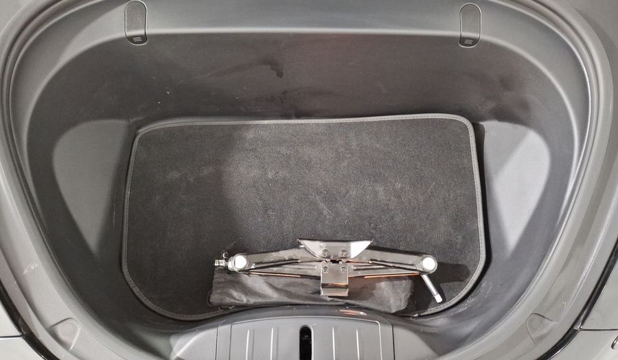Tesla Model 3 LONG RANGE 4WD Sedan 2019