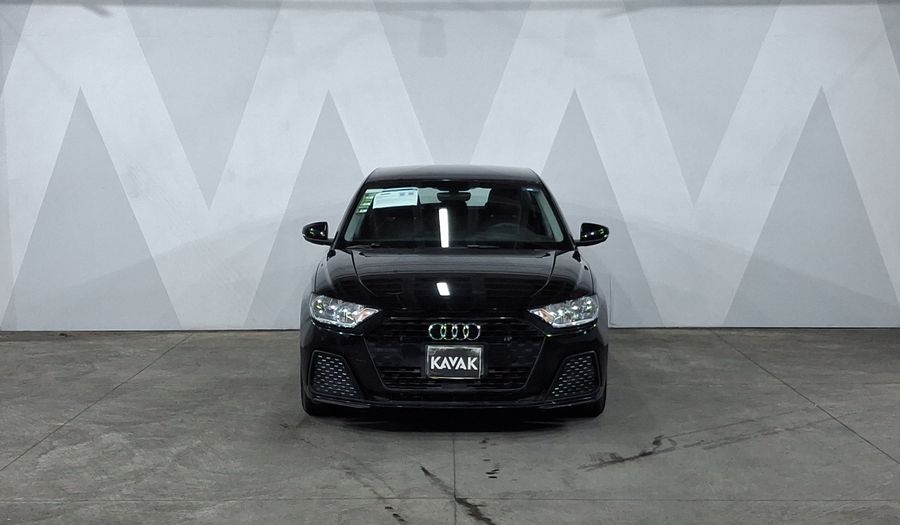 Audi A1 1.0 SB 30 TFSI URBAN DCT Hatchback 2021