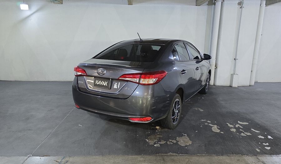 Toyota Yaris 1.5 CORE CVT Sedan 2021