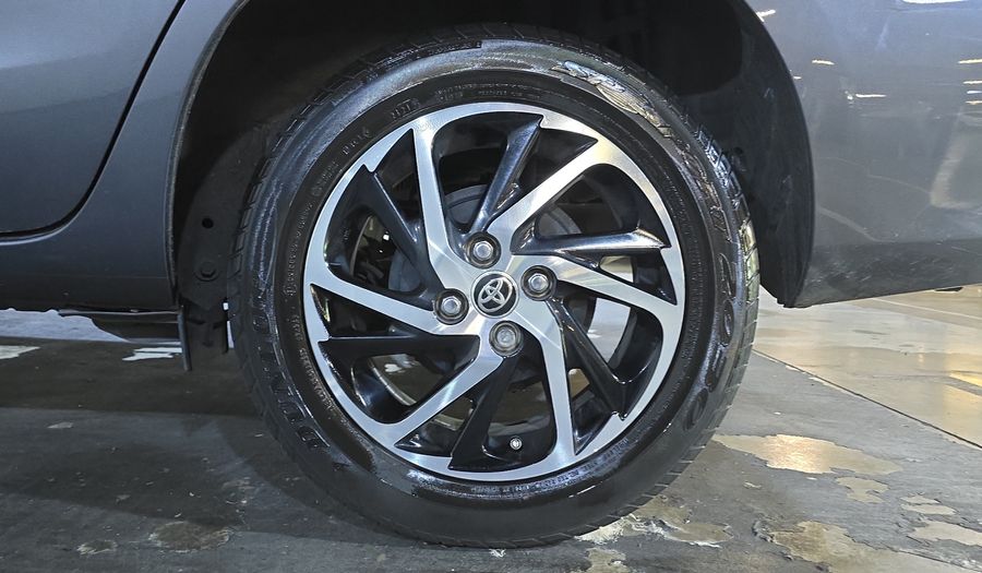 Toyota Yaris 1.5 CORE CVT Sedan 2021