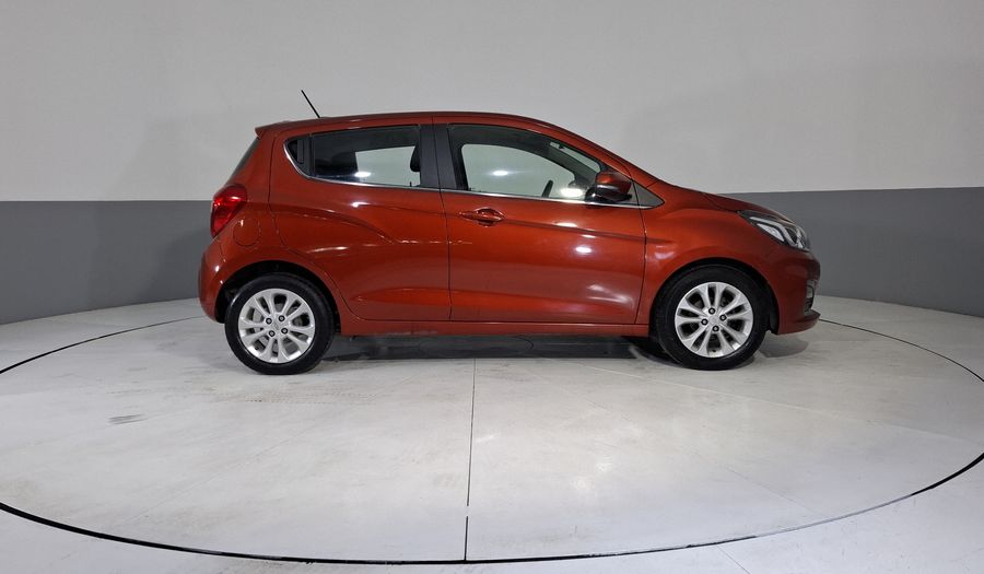 Chevrolet Spark 1.4 PREMIER C Hatchback 2021
