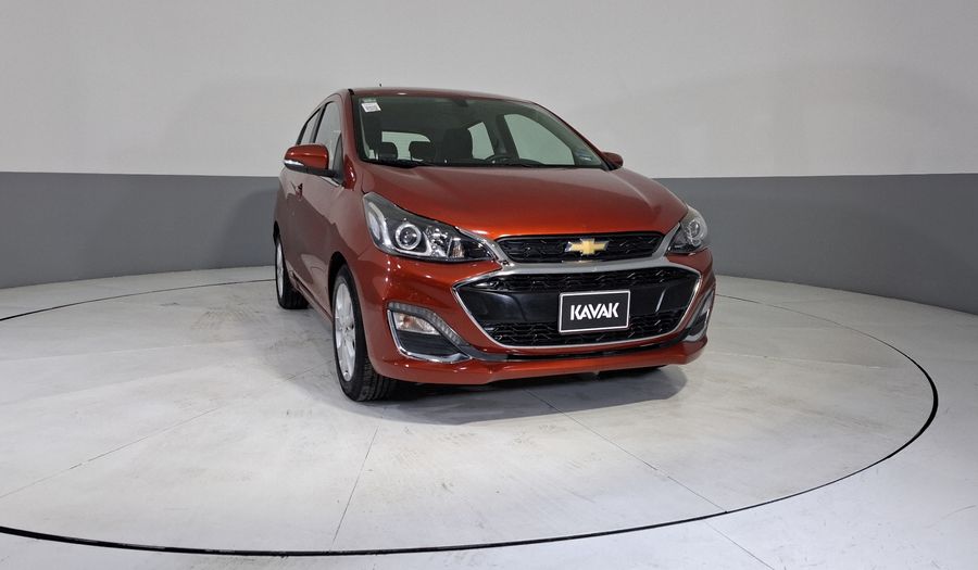 Chevrolet Spark 1.4 PREMIER C Hatchback 2021