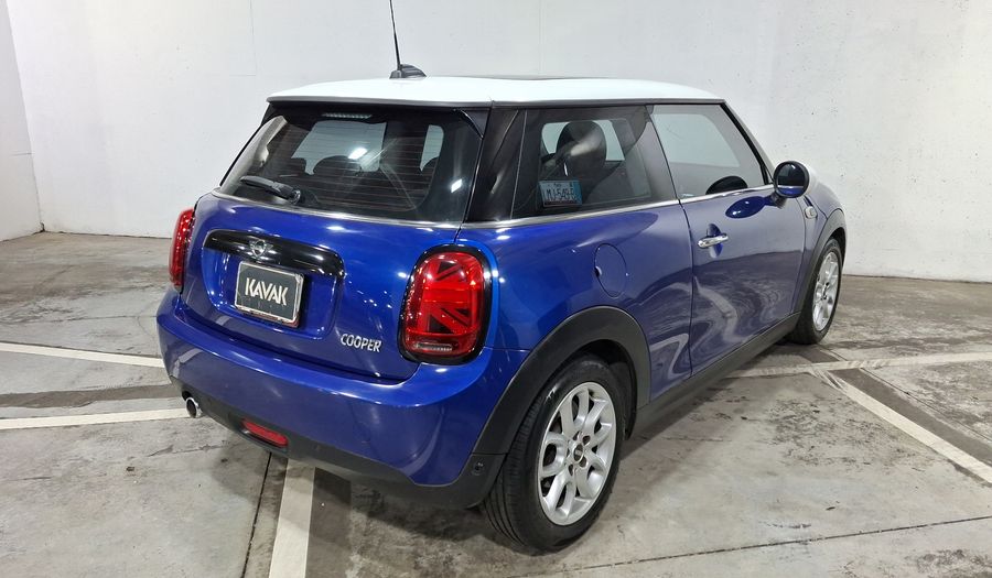 Mini Cooper 1.5 COOPER CHILI DCT Hatchback 2019
