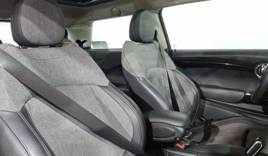 Mini Cooper 1.5 COOPER CHILI DCT Hatchback 2019