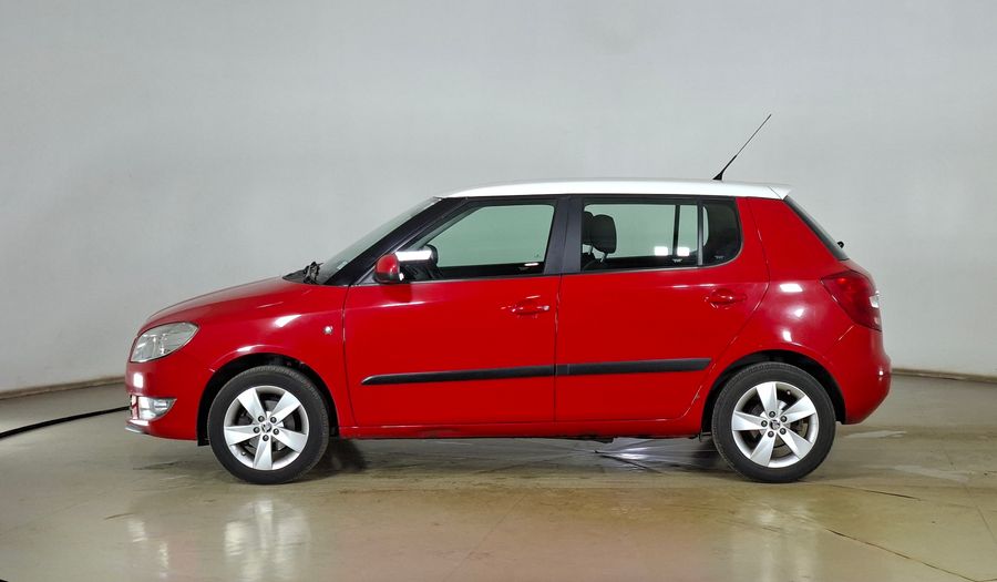 Skoda Fabia 1.6 AMBIENTE Hatchback 2014