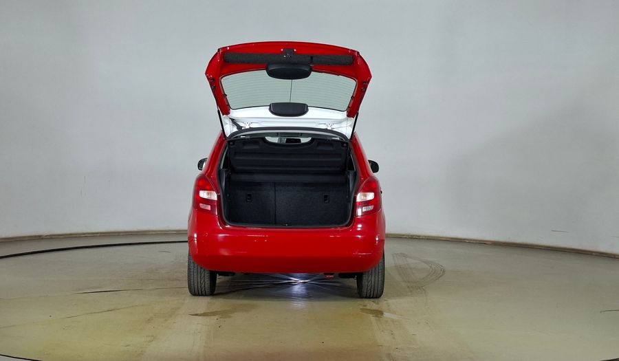 Skoda Fabia 1.6 AMBIENTE Hatchback 2014
