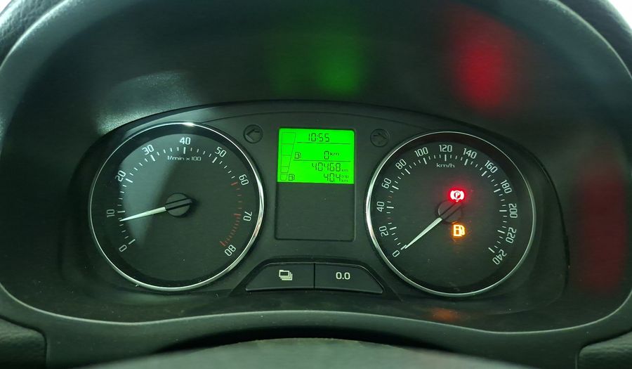 Skoda Fabia 1.6 AMBIENTE Hatchback 2014