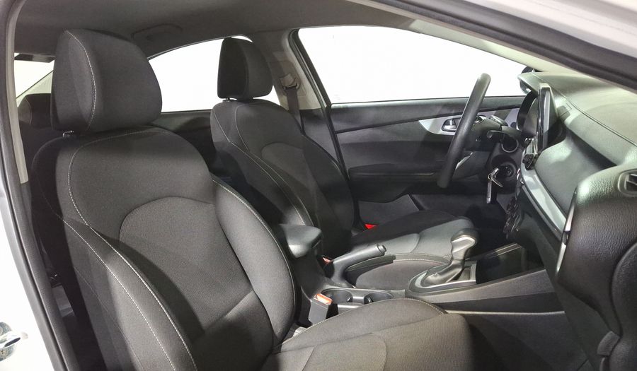 Kia Forte 2.0 L IVT Sedan 2023
