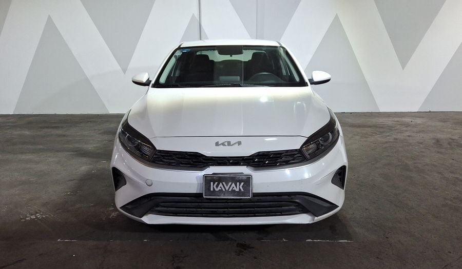 Kia Forte 2.0 L IVT Sedan 2023